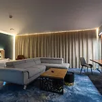 Marton Hotel
